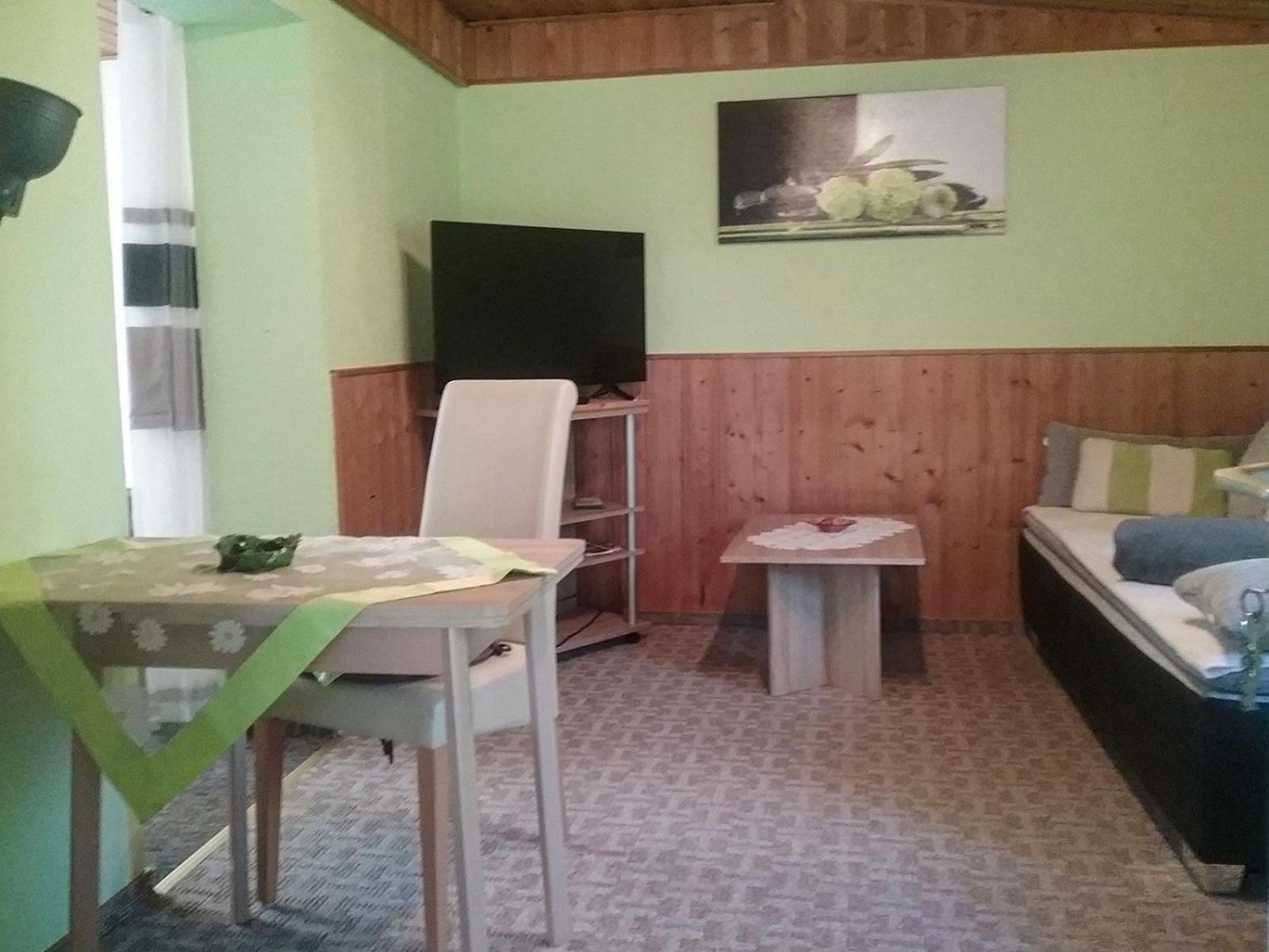 Gemuetliche Ferienwohnung Loebert 吕本瑙 外观 照片